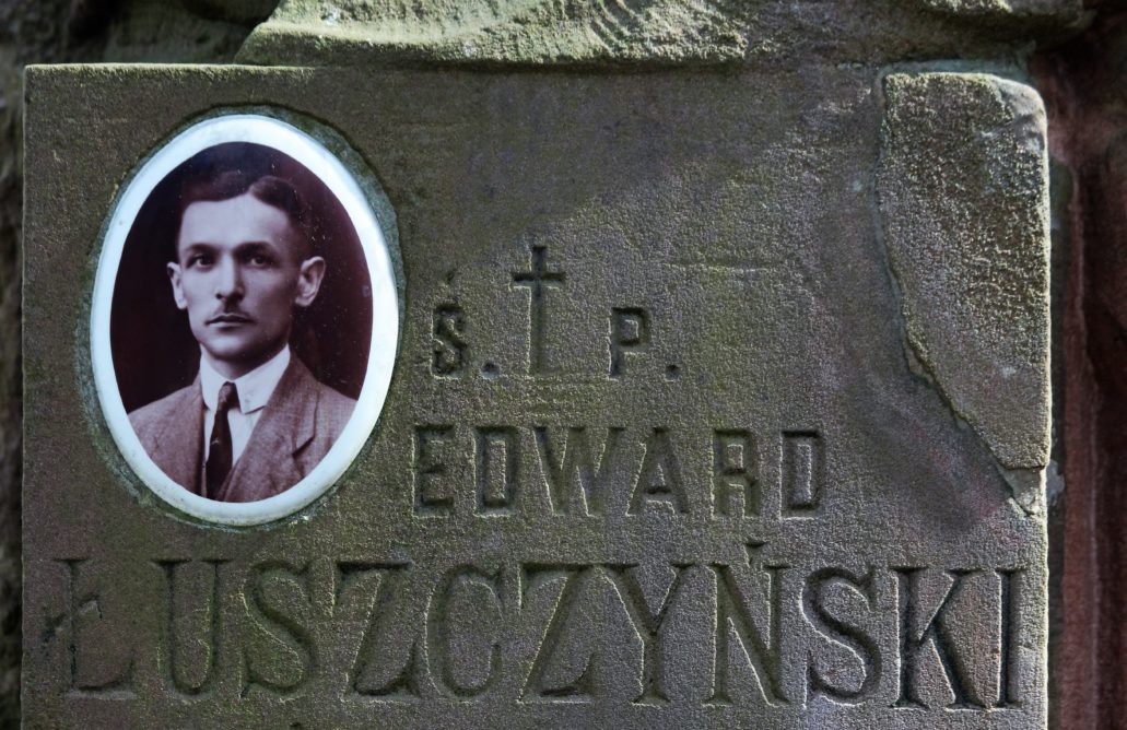 Warszawa. Cmentarz Bródnowski. 1934 r. Edward Łuszczyński. Fot. Jerzy S. Majewski